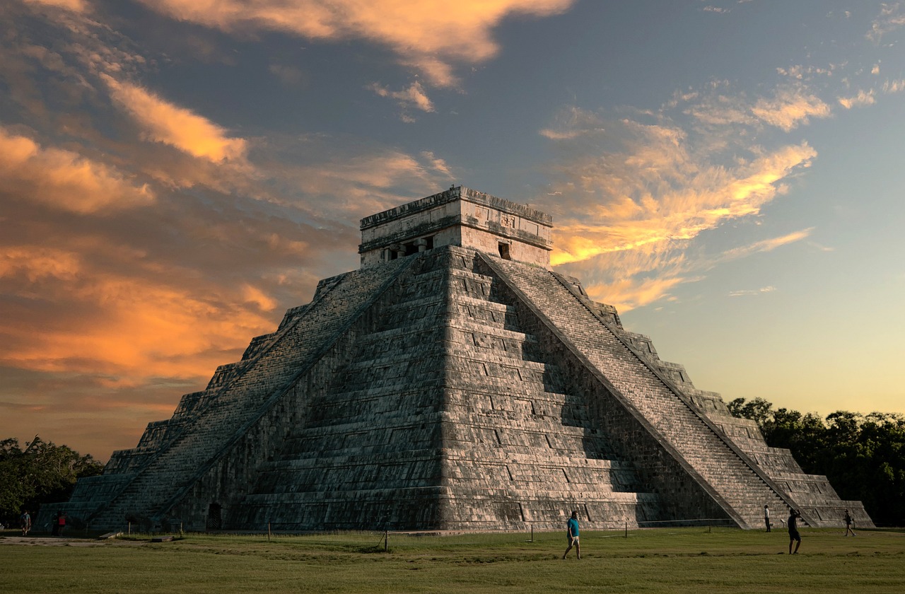 pyramid-g3d5e690d1_1280